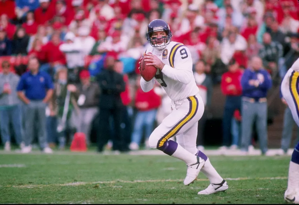 Former Minnesota Vikings Quarterback Tommy Kramer Sets Off Packers Fans With Urinal Tweet