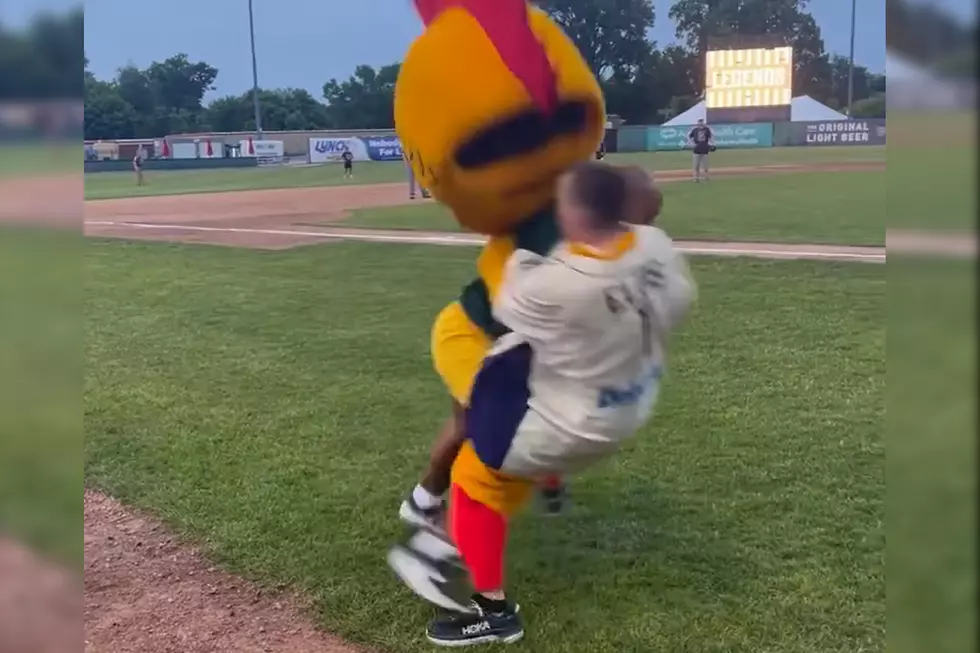 Whoa! Watch Baseball Mascot Get Crushed By Green Bay Packers Player