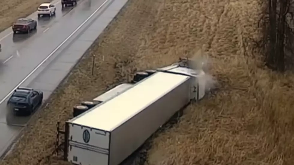 Unreal! Watch 9 Semi Trucks All Tip Over On Windy Minnesota Highway