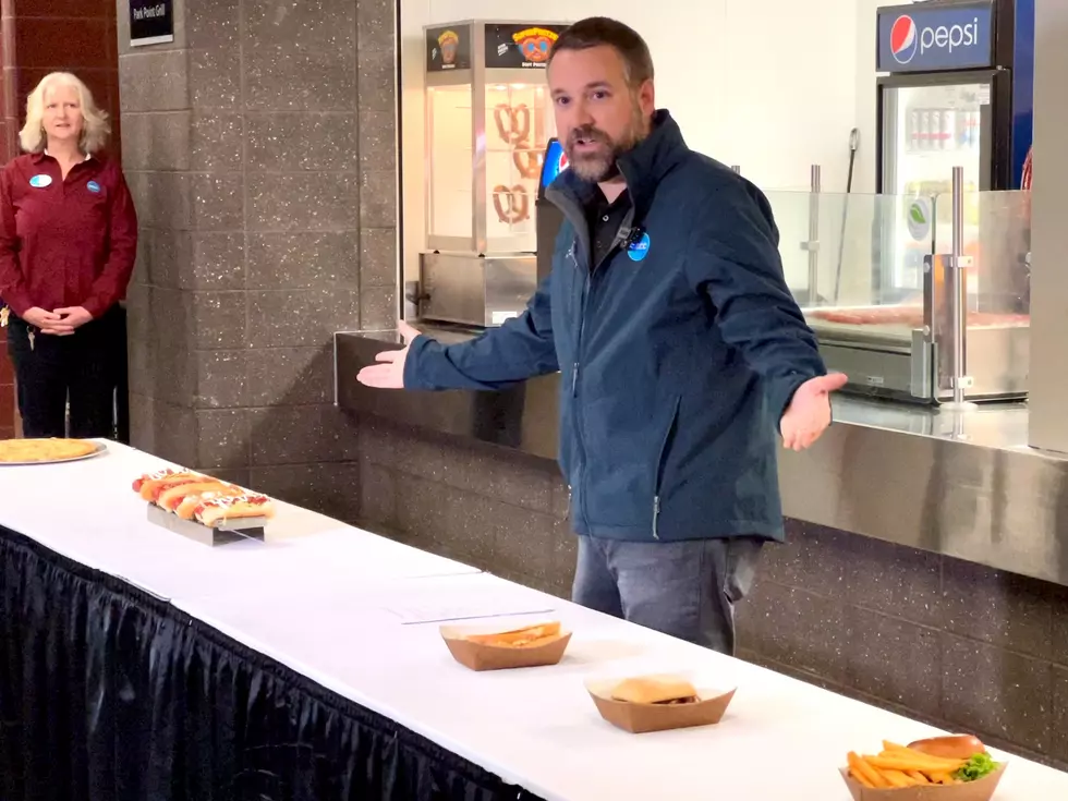 Duluth's DECC Unveils New Concession Foods For 2022 Hockey Season