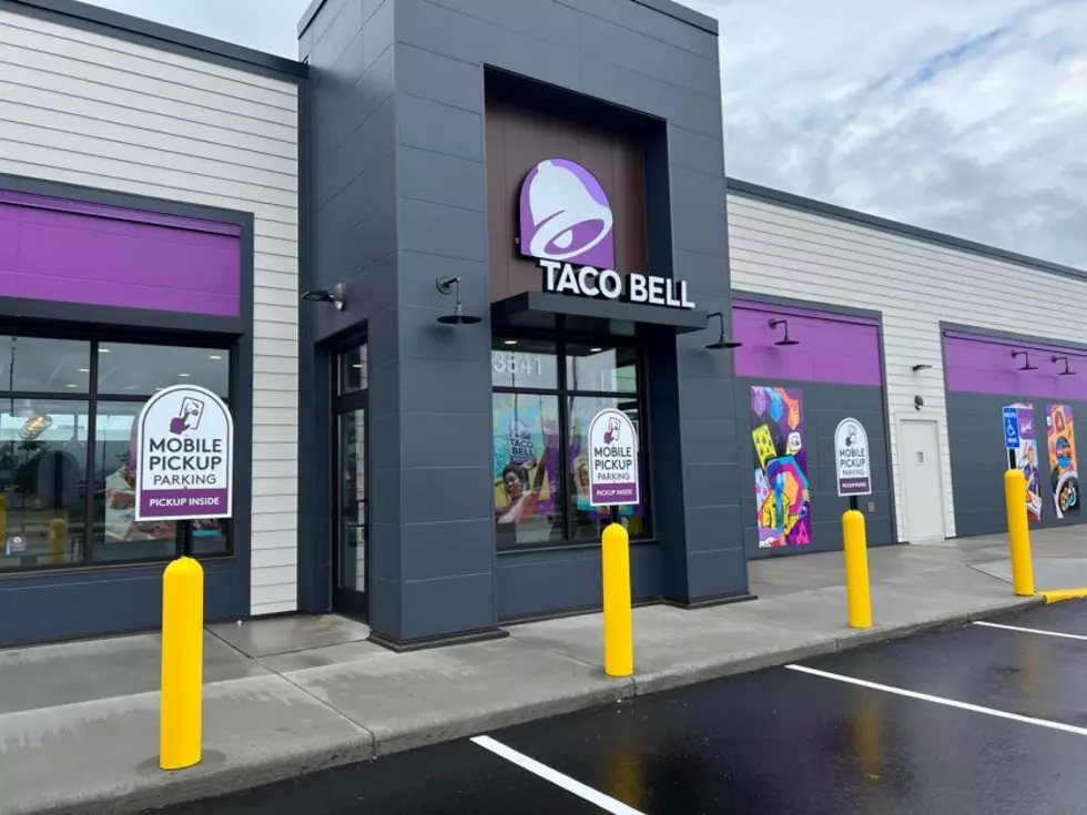 New Fast Food Restaurant Opens in Superior