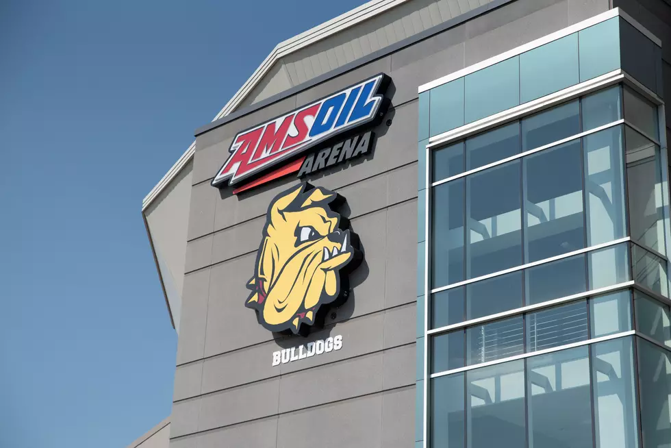 Remember That New UMD Bulldog Mascot That Everyone Hated? It’s Gone