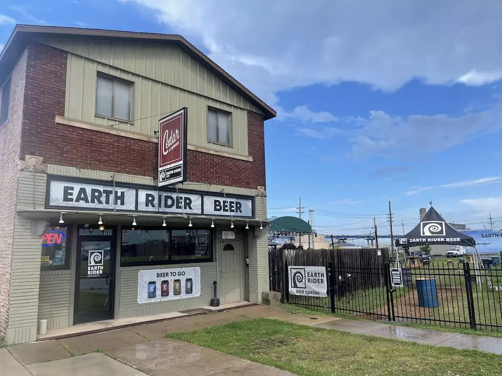 Stay At The Historic Cedar House Above Earth Rider Brewery’s Cedar Lounge