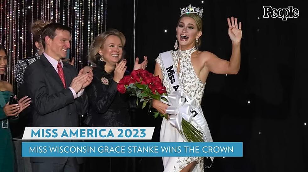 A Wisconsin College Student Crowned The Miss America 2023