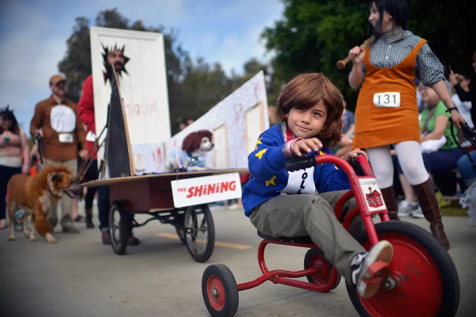Haute Dog Howl'oween Parade