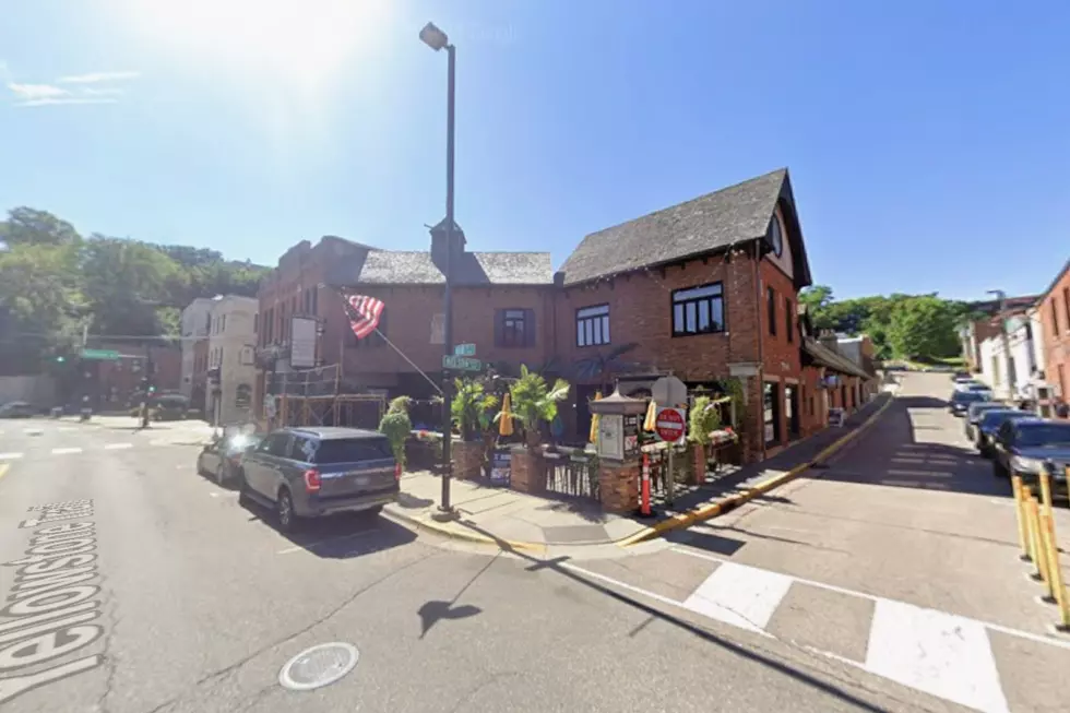 Attention Weather Nerds! Minnesota Will Soon Be Home To A Weather-Themed Bar And Grill