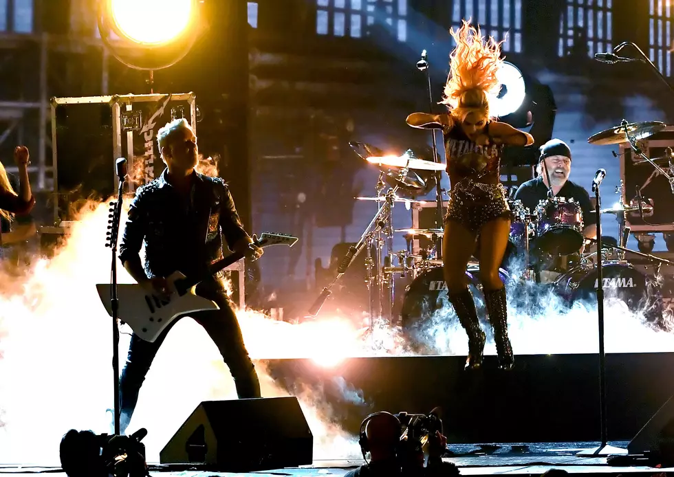 Metallica Fought Through Mic Problems & Still Delivered Stellar Grammy Performance With Gaga [VIDEO]