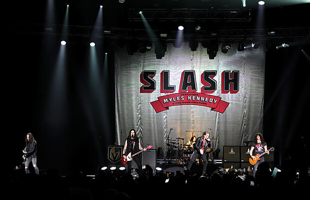 Concert Review: Slash Featuring Myles Kennedy &#038; The Conspirators