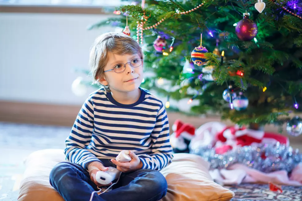 Get Gamers In The Christmas Mood With This Nintendo Winter Music Medley