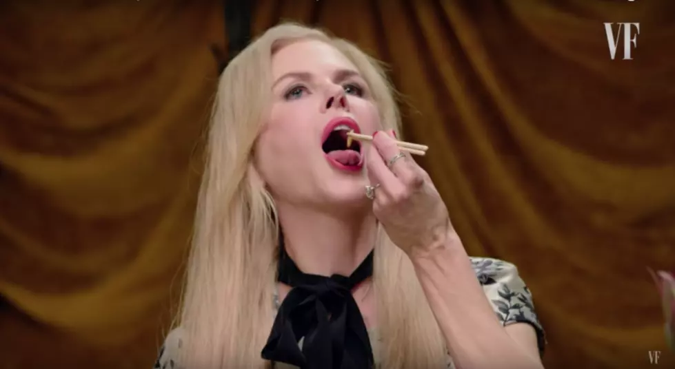 Nicole Kidman Eats Bugs