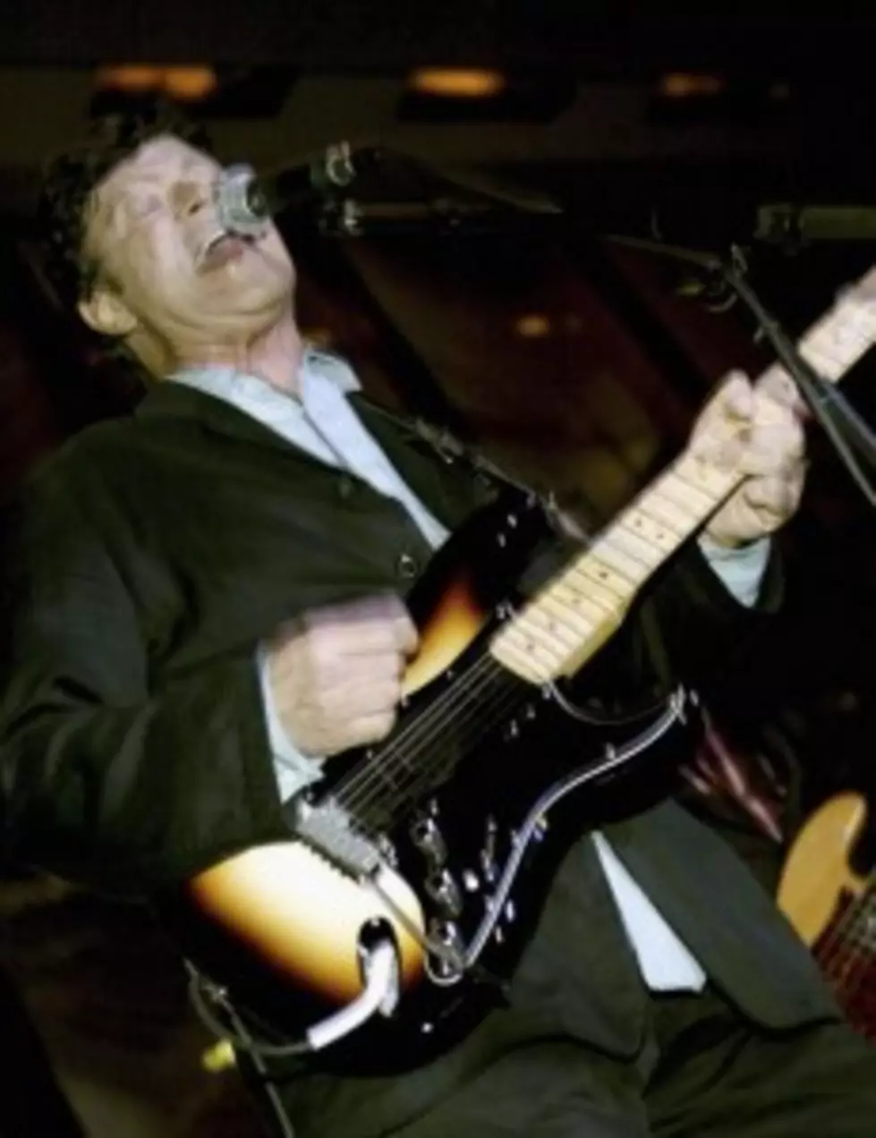 Robbie Robertson Performs “Straight Down the Line” On Late Night [VIDEO]