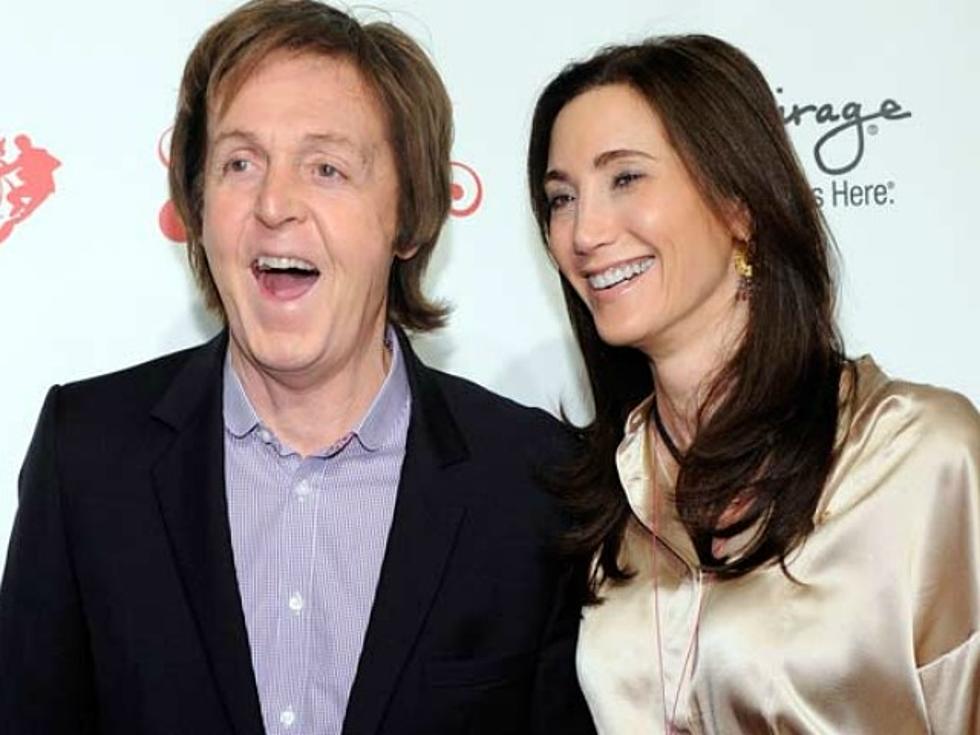 Paul McCartney and Nancy Shevell Plan Intimate Wedding [VIDEO]