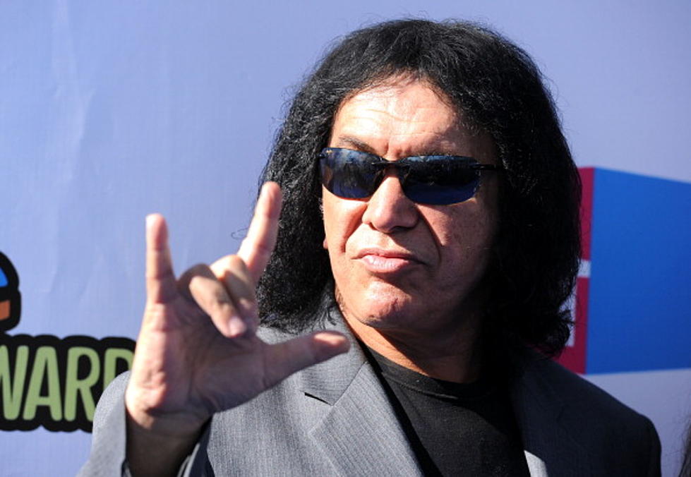 Gene Simmons Says Madonna Not “Appropriate” for Super Bowl Halftime Show [VIDEO]