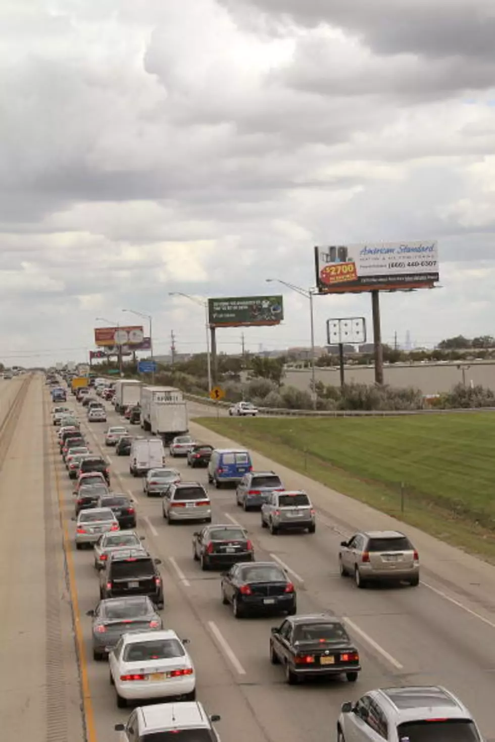 New Texas Law Means One Sticker On Your Windshield