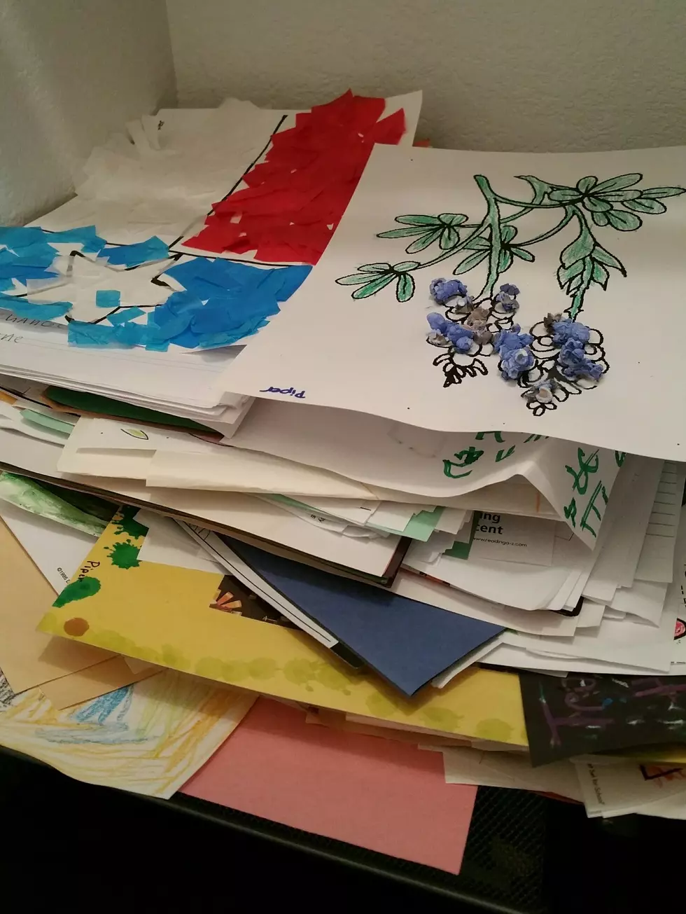The School Year is Ending.  Do You Toss The Kids’ Artwork?
