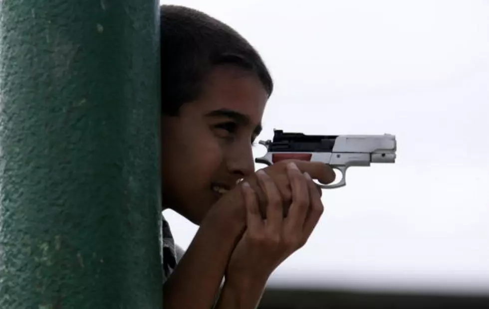 Houston Boy Brings Gun To School – 3 Injured