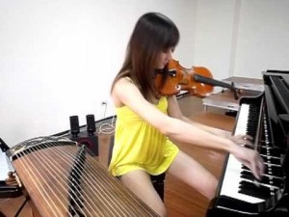 Watch a Taiwanese Musician Play Three Instruments at Once [VIDEO]