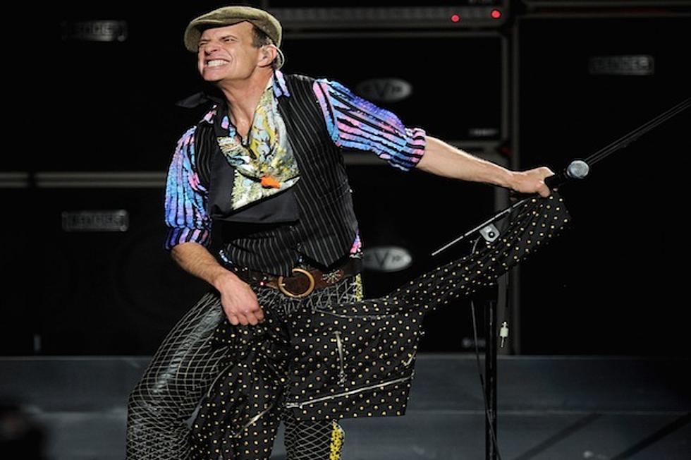 David Lee Roth Calls Out Trash-Throwing Van Halen Concert-Goer