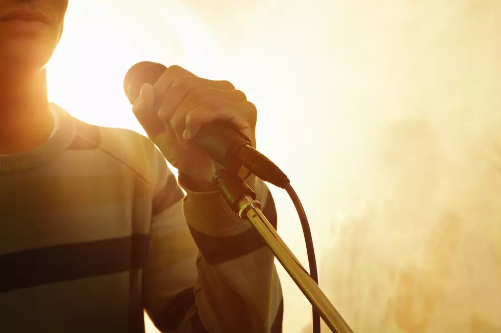 7 Buffalo Karaoke Spots — Now Go Sing Your Heart Out!