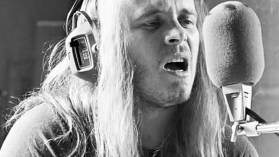 LISTEN: The Isolated, Original Vocals Of Ronnie Van Zant Doing &#8216;Simple Man&#8217;