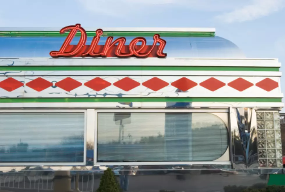 Best &#8217;50s + &#8217;60s Inspired Diners in Buffalo, NY [LIST]