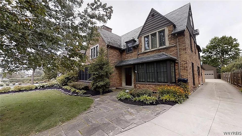 Is This Buffalo Home Really Worth Nearly $1-Million? [PICS]
