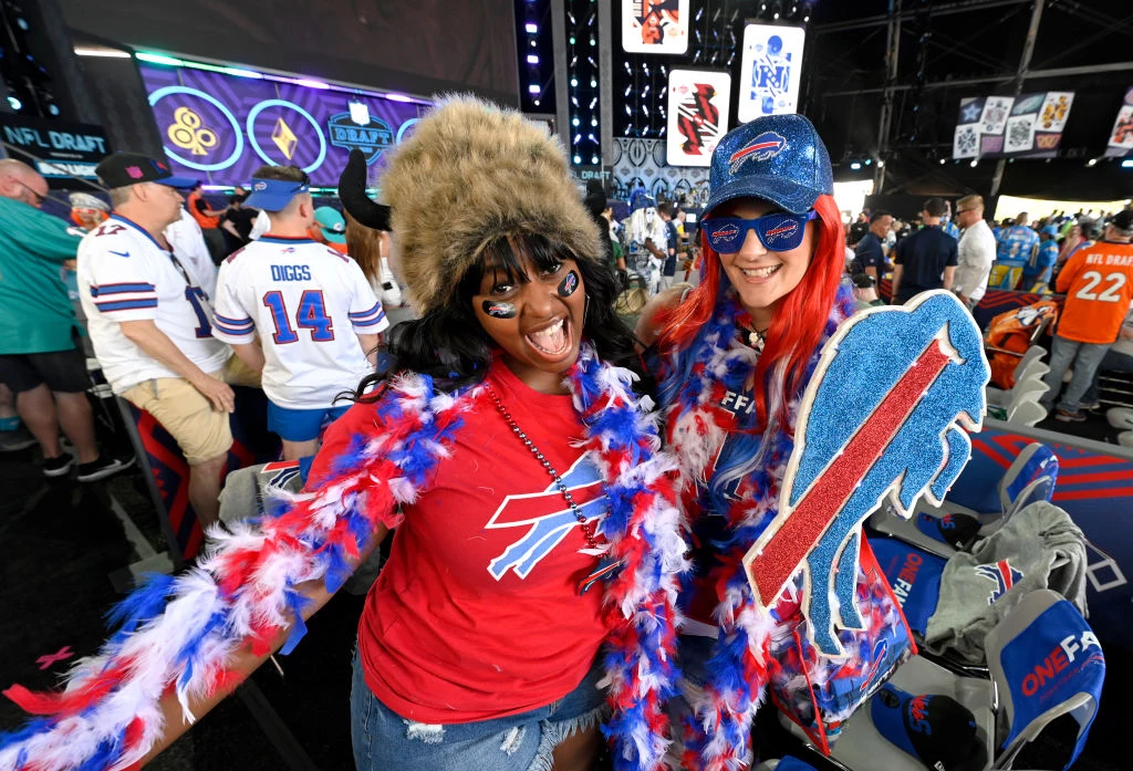 04 November 2007: Buffalo Bills quarterback J.P. Losman in action