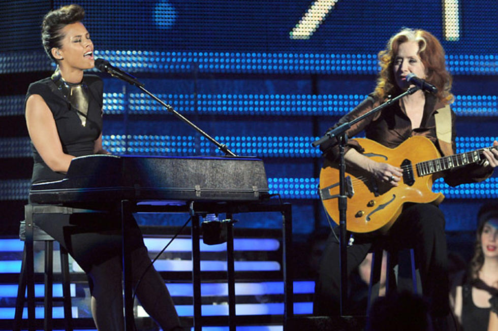 Alicia Keys + Bonnie Raitt Honor Etta James at 2012 Grammys