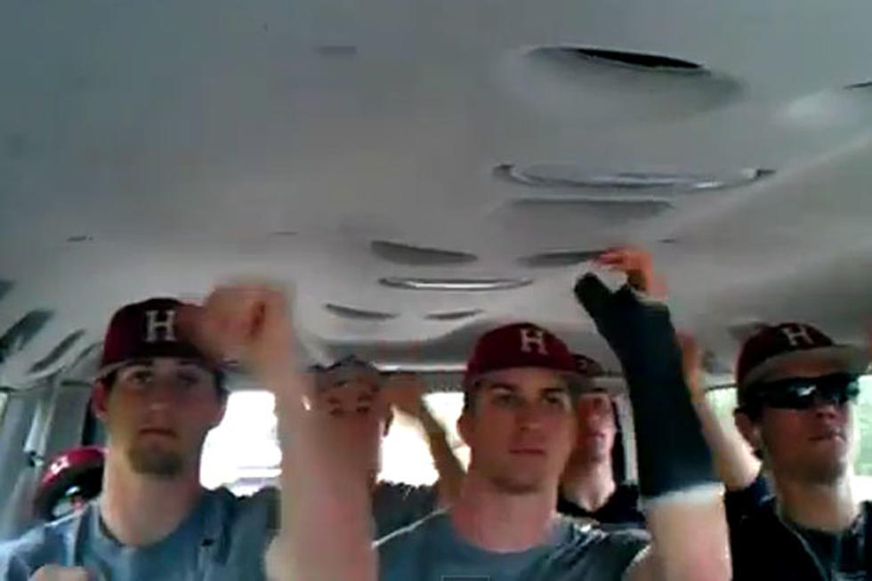 Harvard Baseball Team Performs Hilarious ‘Call Me Maybe’ Dance