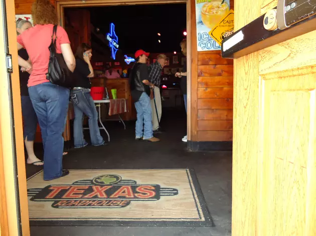 Hurricane Relief Fundraiser At Texas Roadhouse Tonight