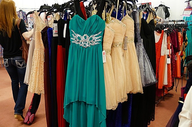 Dillard's clearance center outlet prom dresses