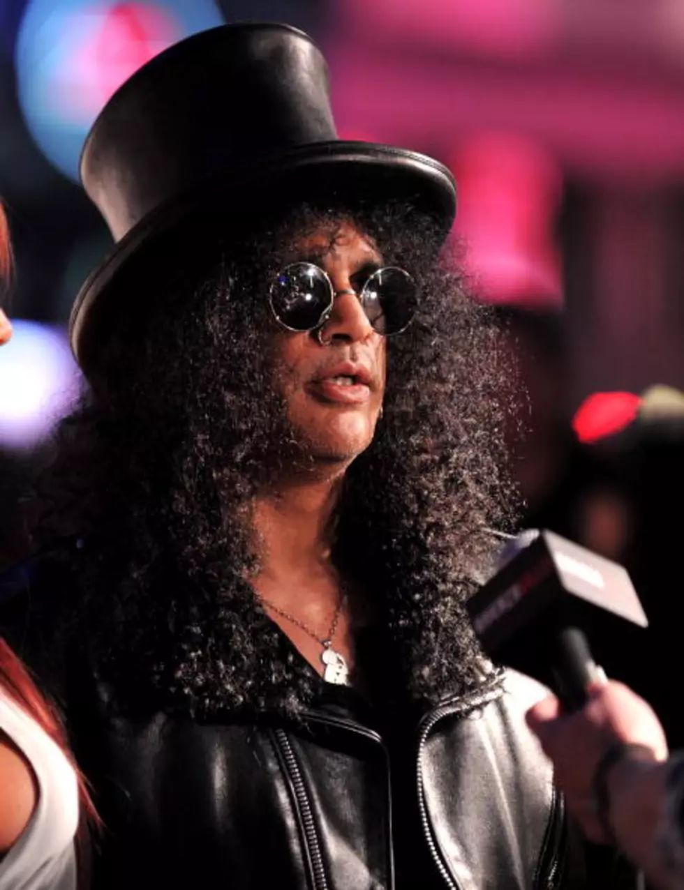 Who Does Slash Think of as &#8220;Rock &#8216;n&#8217; Roll&#8221;?