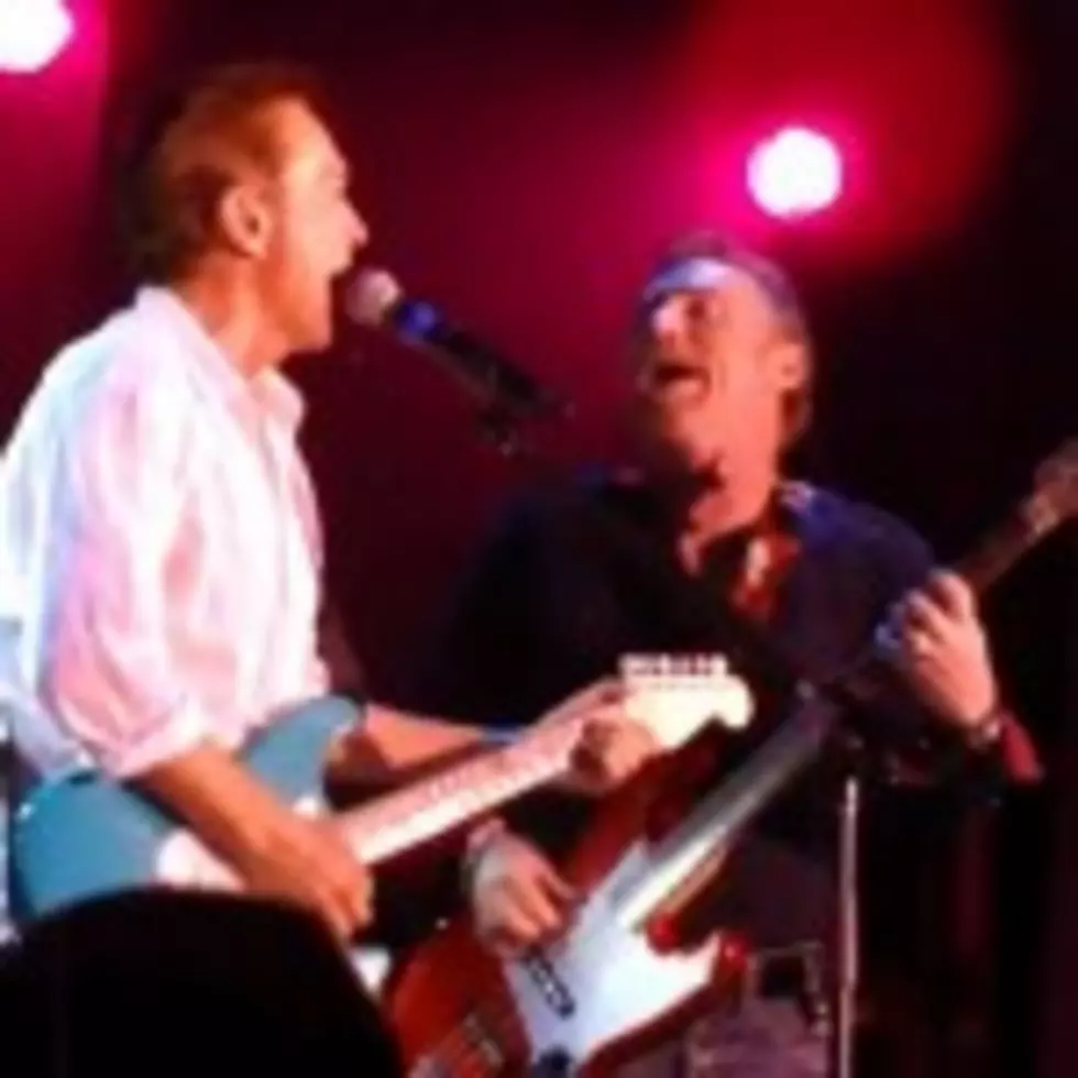 David Cassidy and Danny Bonaduce Performing in Atlantic City! [Video]