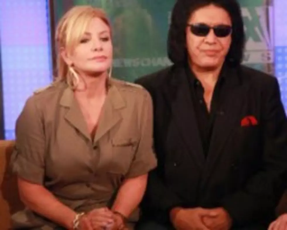 Gene Simmons Proposes to Shannon Tweed After 28 Years Together