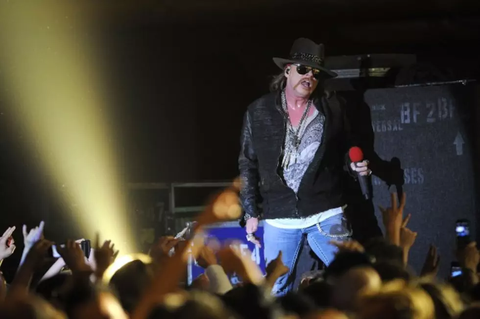 Guns N’ Roses Barred Fan for Wearing Slash T-Shirt at London Show