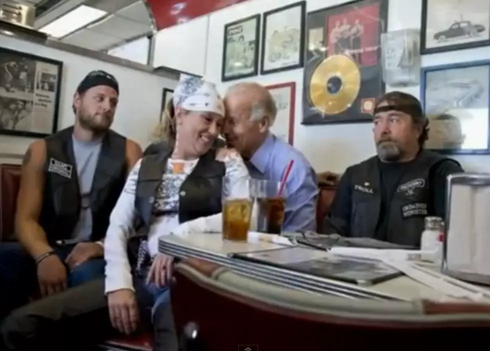 Joe Biden Gets Cozy with a Biker Chick in Ohio [VIDEO]