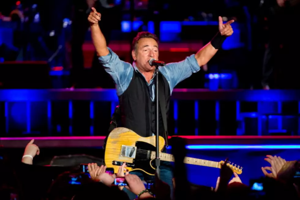 Bruce Springsteen Celebrated His 63rd Birthday With His Mom on Stage [VIDEO]