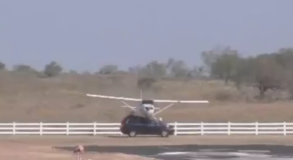 Shocking Footage from Texas of Plane Clipping an S.U.V. on Landing [VIDEO]