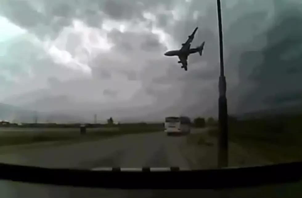 Amazing Dashcam Footage of 747 Crash [VIDEO]
