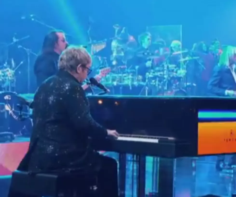 &#8220;Million Dollar Piano&#8221; Show Featuring Elton John Arrives In Theatres Tonight