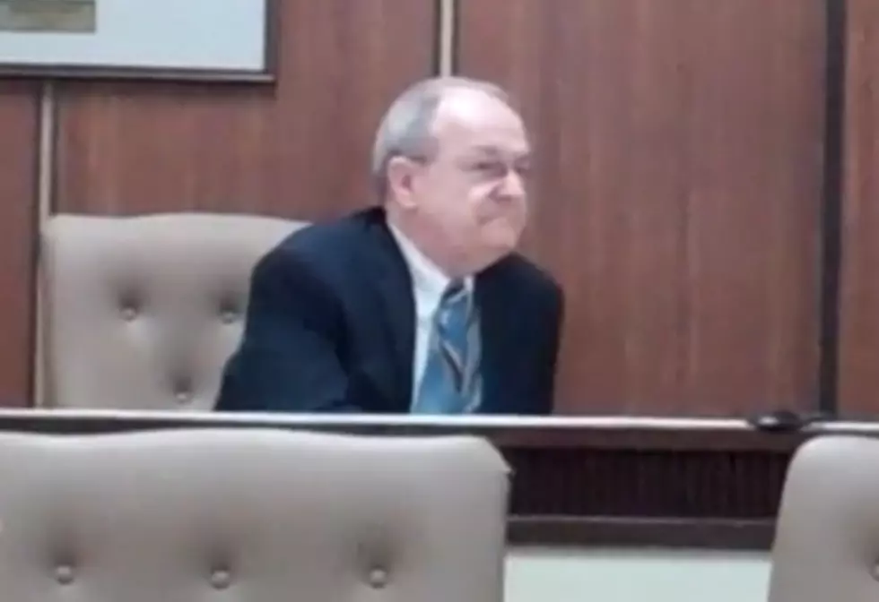Judge Sterling Lacy Confronted on Bankruptcy at Commissioner Court by Citizen [VIDEO]