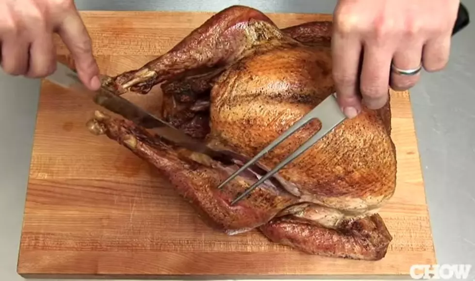 Have You Been Carving Turkeys Wrong? [VIDEO]