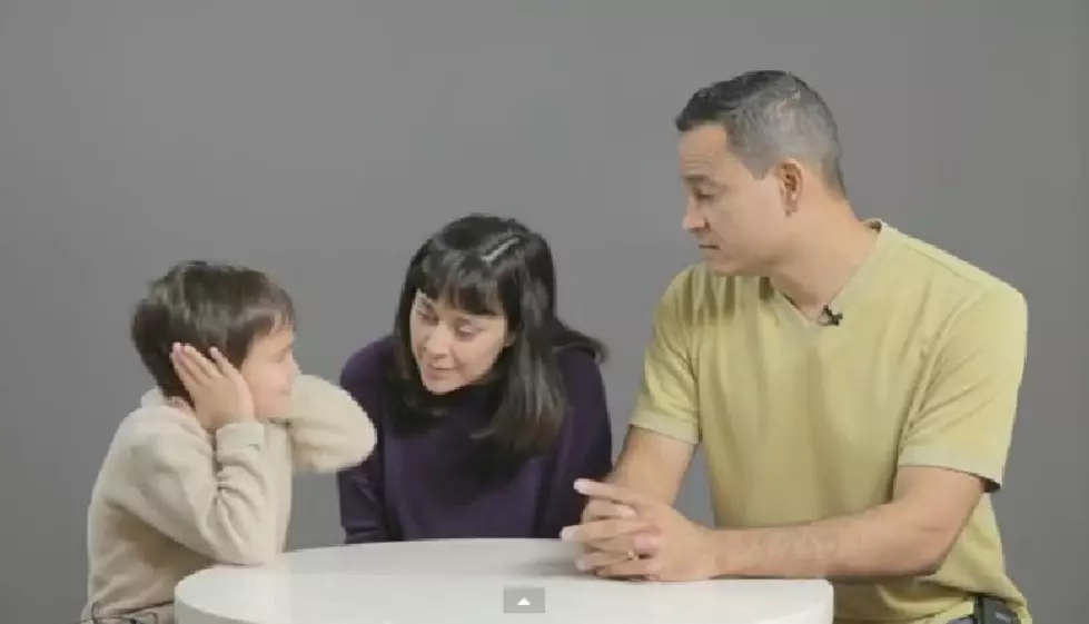 Parents Explaining &#8216;Birds and Bees&#8217; to Children for the First Time is Funny [VIDEO]