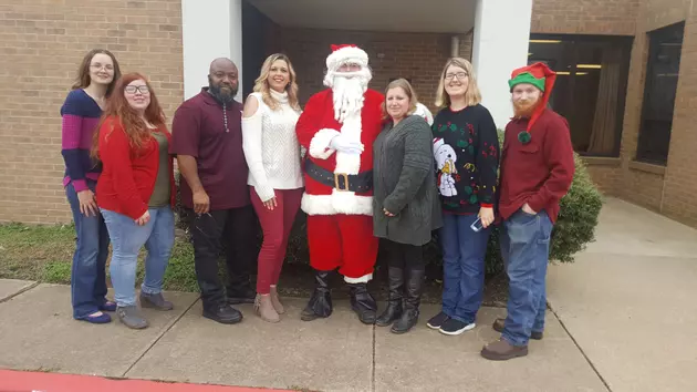 A&#038;M-Texarkana Gives Back to The Community During The Holiday Season