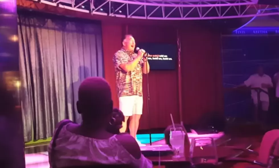 Journey Karaoke Cover By An &#8216;Old Guy&#8217; Blows Away The Crowd [VIDEO]