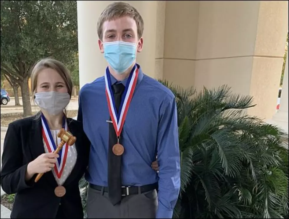 Texas High Speech & Debate Students Take Top Postions in UIL Regional