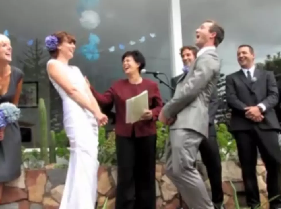 It&#8217;s All In The Pause &#8211; Very Funny Wedding [VIDEO]