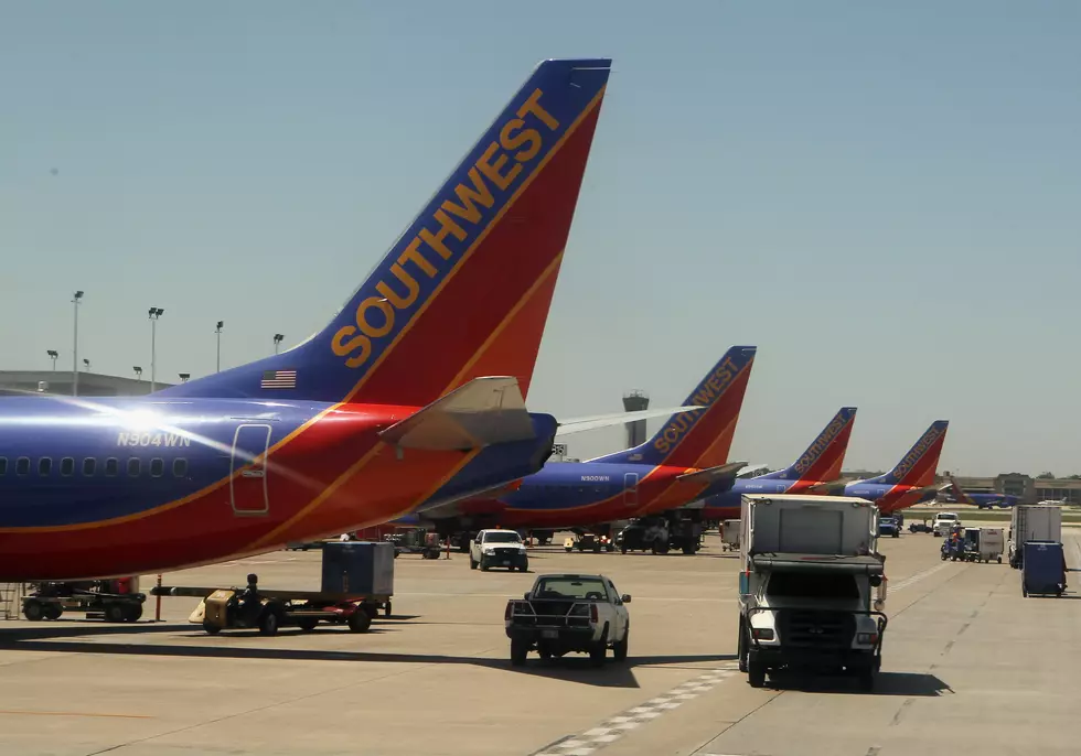 Father & 2-year-old Kicked Off Southwest Airline Plane