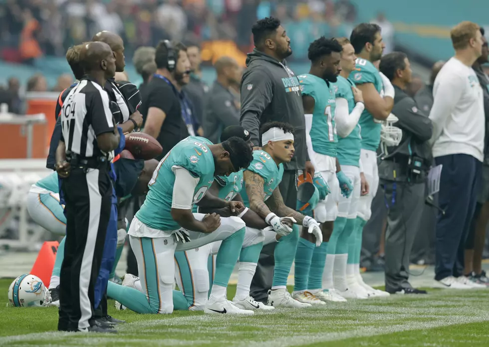 NFL National Anthem Policy: Players & Personnel Must Stand