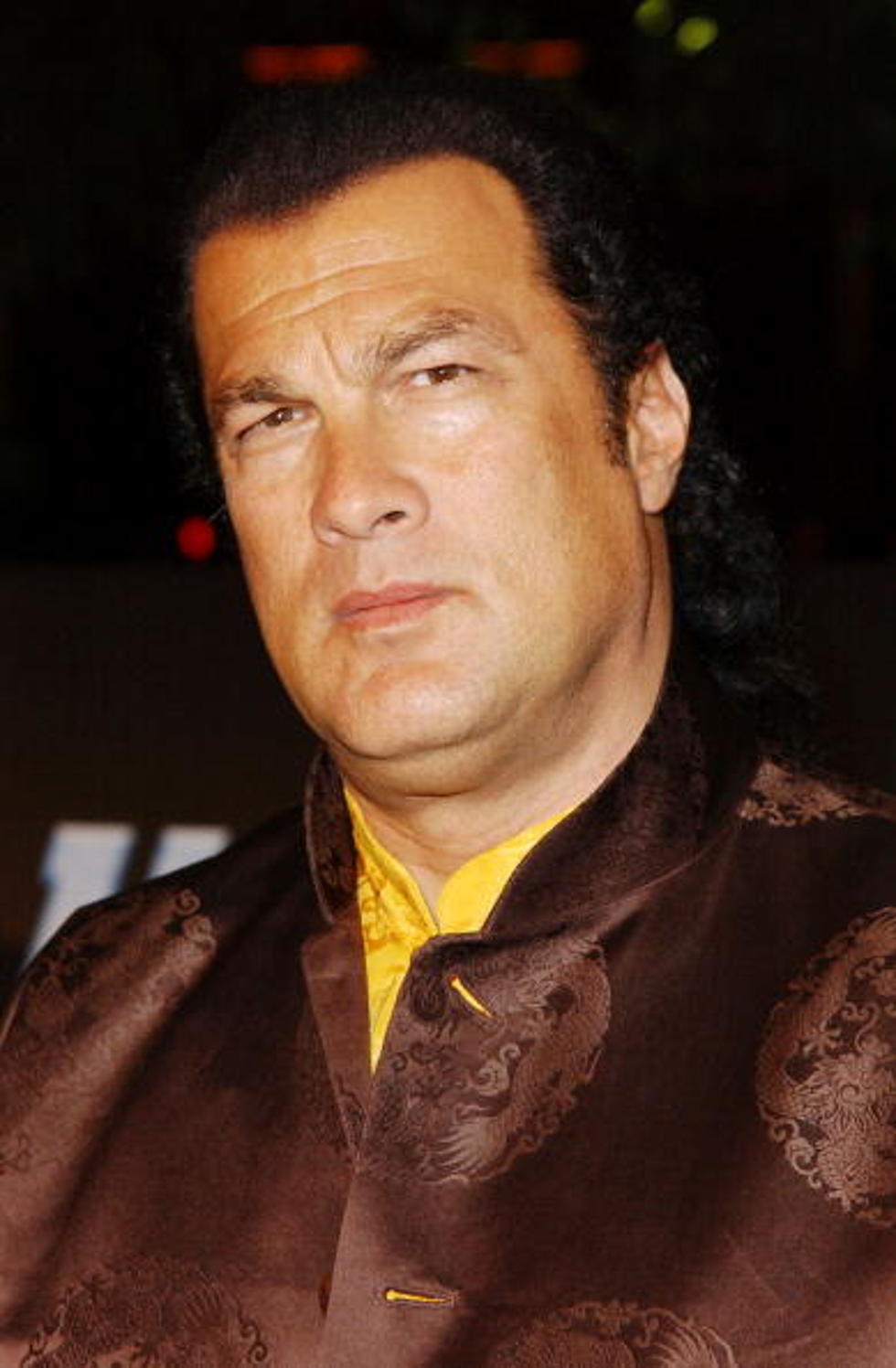 Steven Seagal Raids Chicken Coop in Arizona